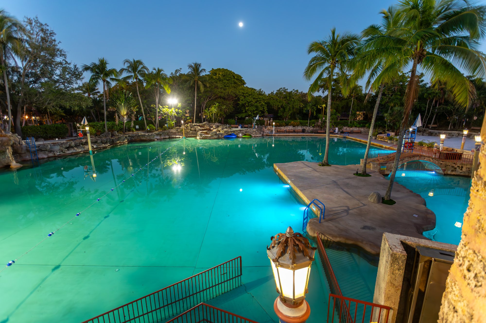 Venetian Pool 28