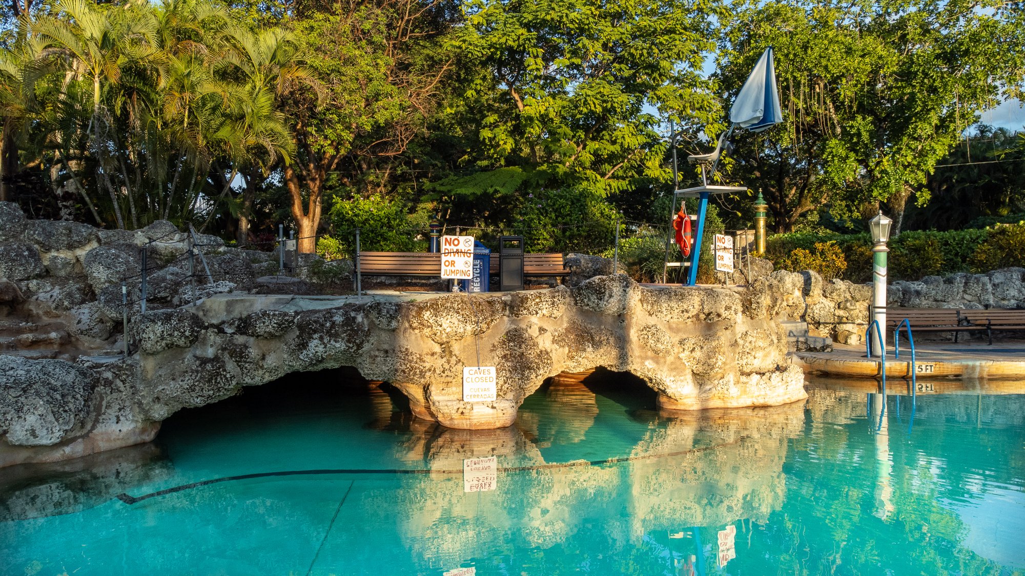 Venetian Pool 48