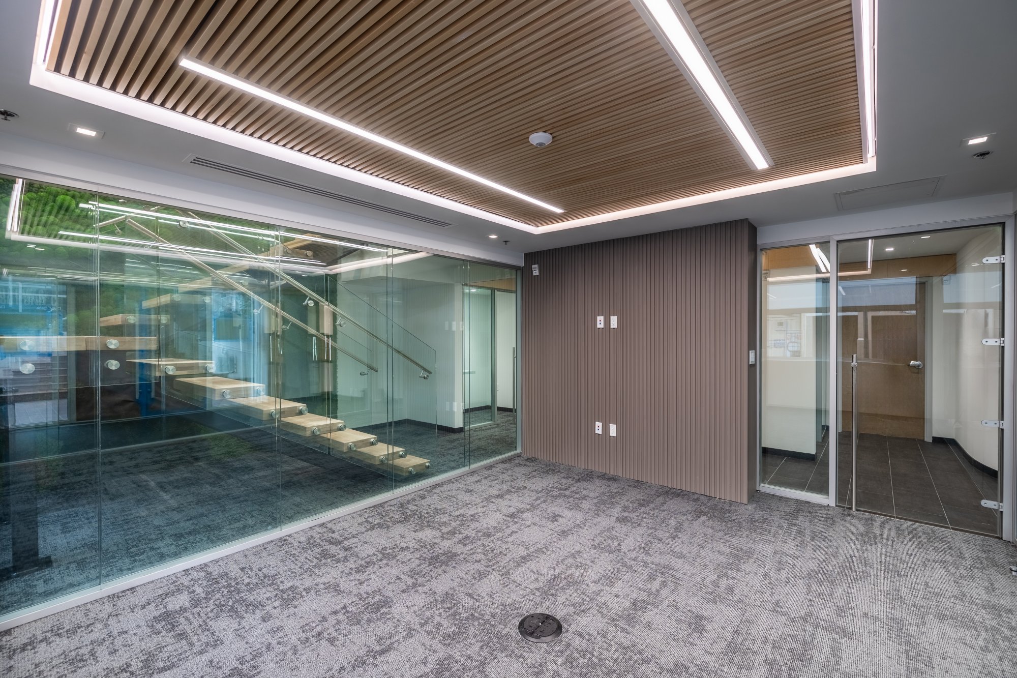 HTM Offices 14